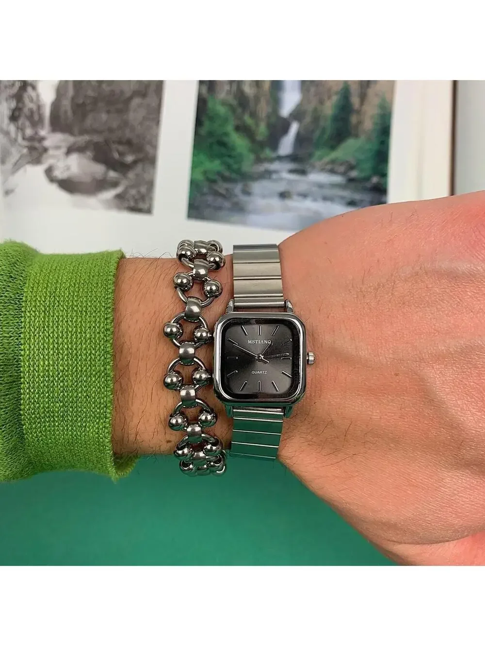 2000s Y2k style silver square watch. Classy sporty style watch. Stainless steel